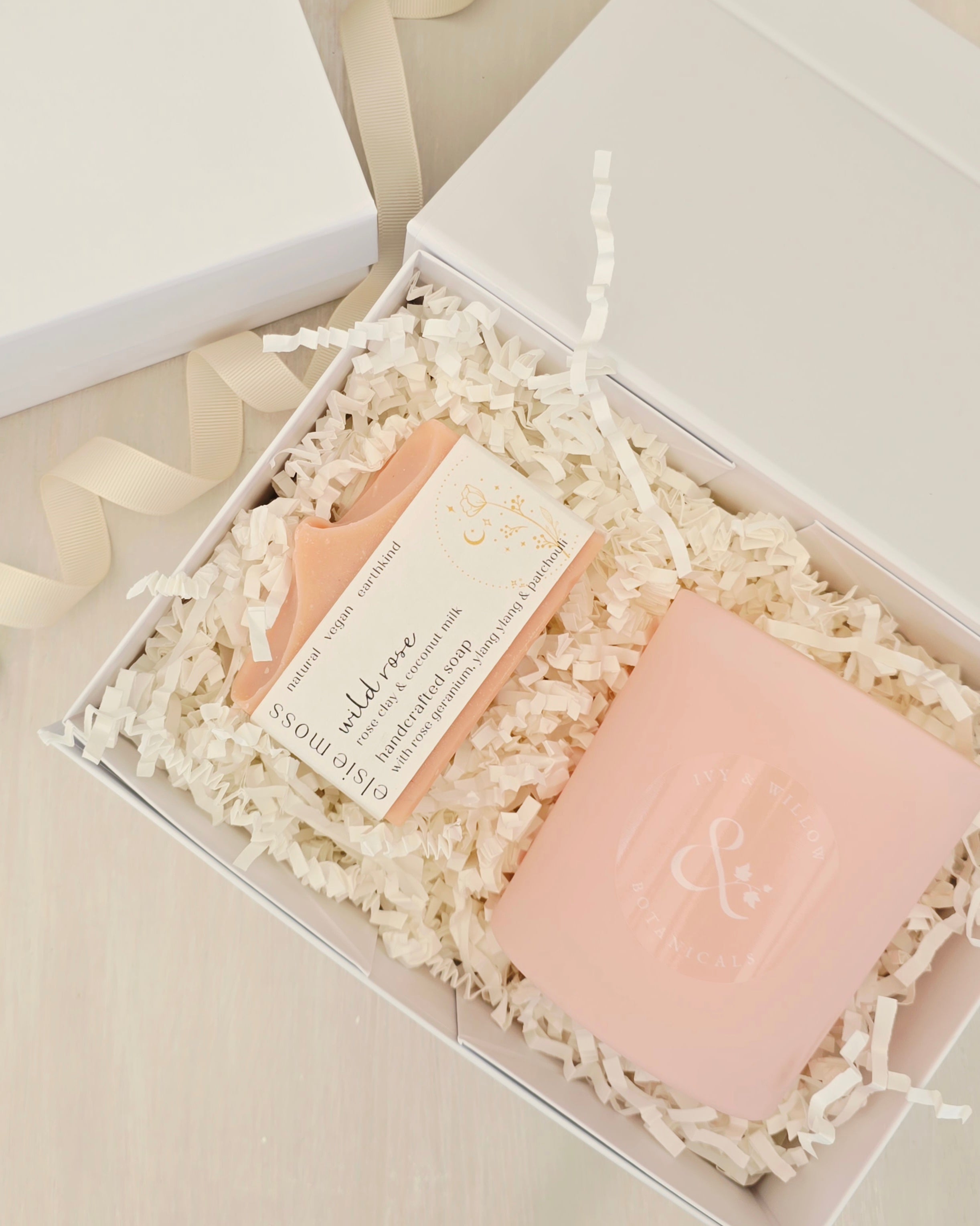 Parisienne Spring Gift Box
