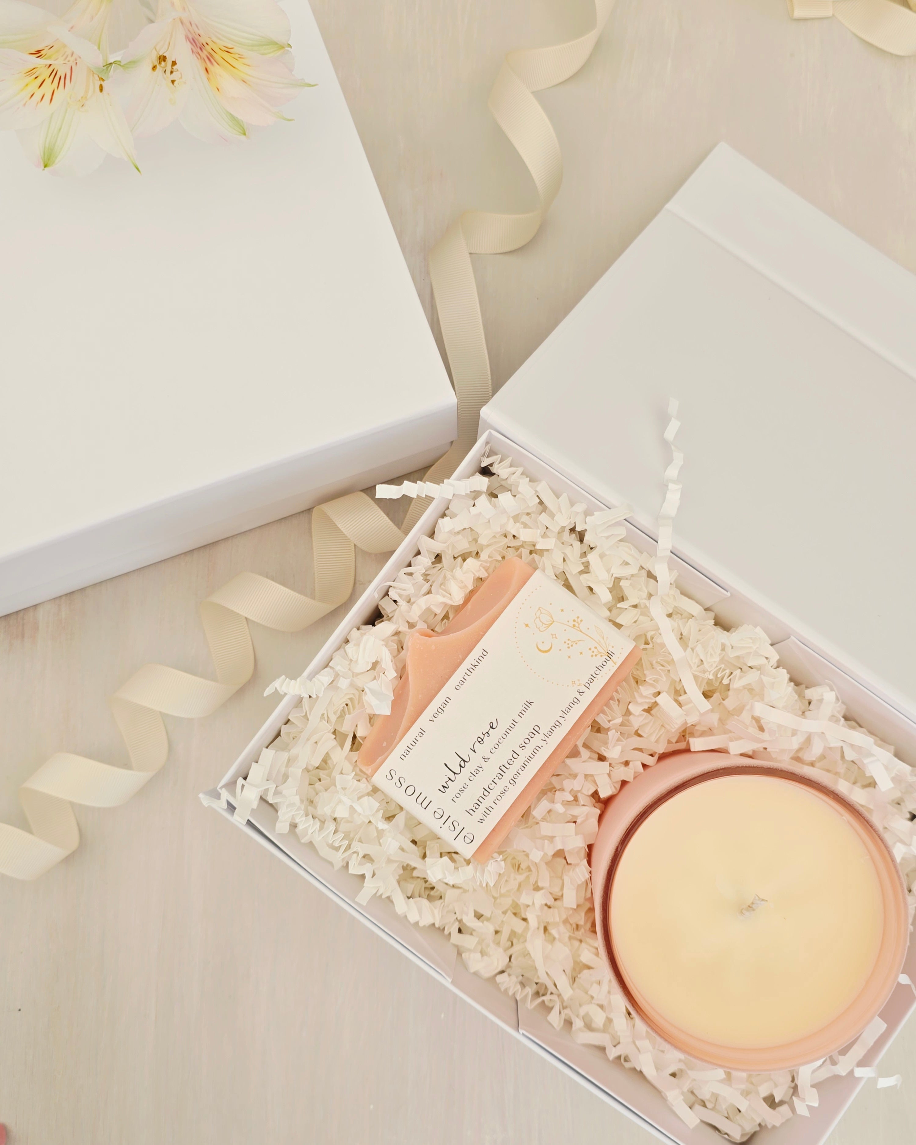Parisienne Spring Gift Box
