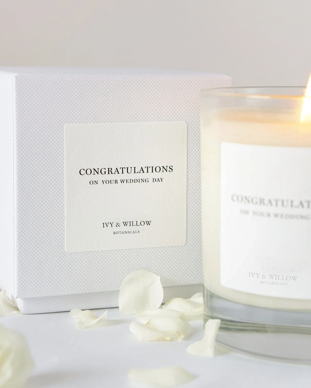 Candle and packaging with 'Congratulations on your wedding day' text, featuring Ivy & Willow brand.