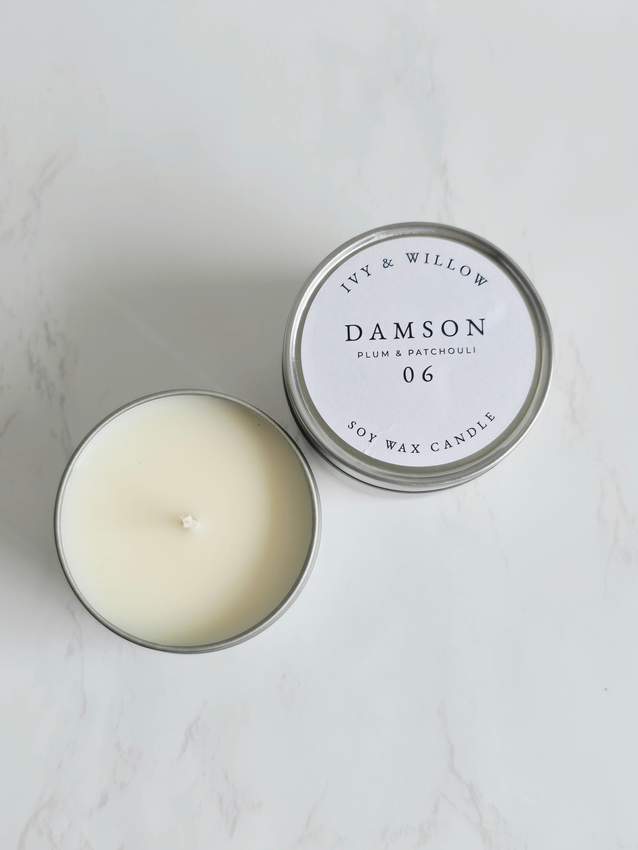 DAMSON BLANK 125g on a marble surface